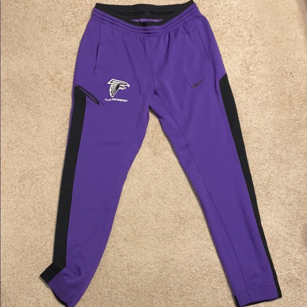 nike tech fleece joggers
